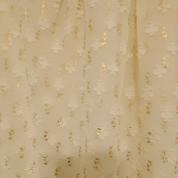 Tank - Picture 2 of 2